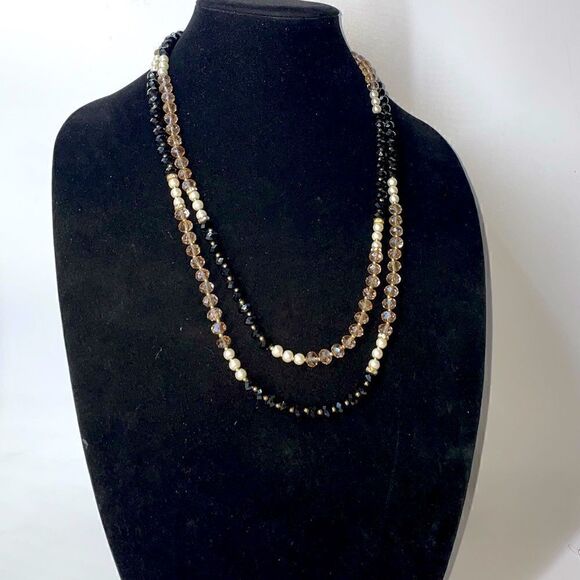 White House Black Market Glass Bead Necklace - Picture 1 of 4